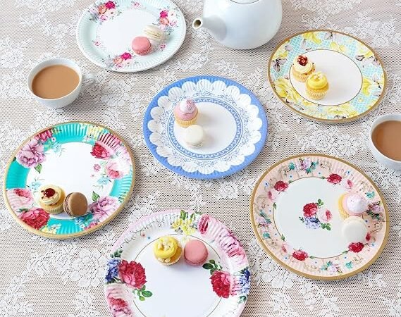 Talking Tables Truly Scrumptious Vintage Floral Paper Plates 23cm Pack of 24