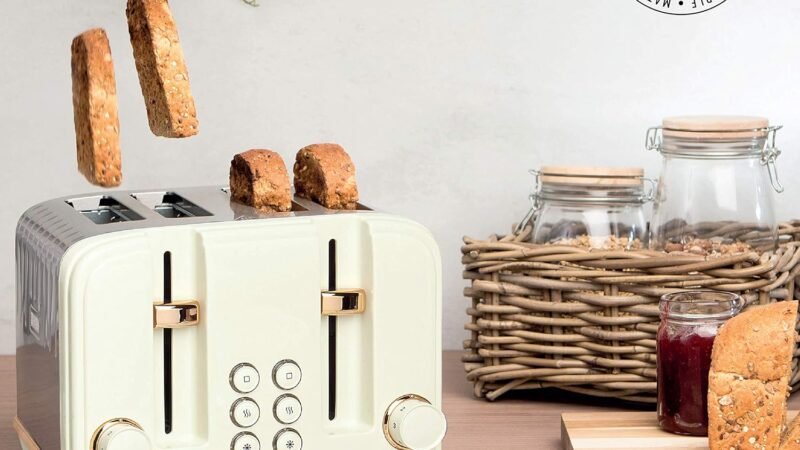 Haden Salcombe 4 Slice Toaster | Cream | Self-Centering | Lift and See | 1900-2300W