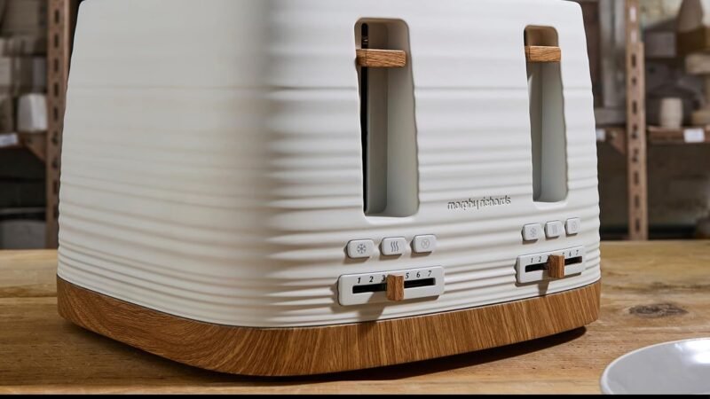 Morphy Richards Clay 4 Slice Toaster | China Clay White | Wide Slots | High Lift | 243102