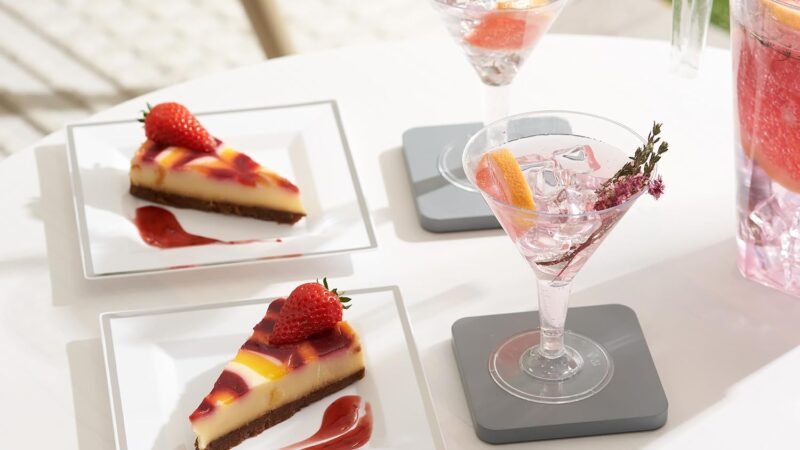 MATANA Square White Plastic Dessert Plates with Silver Rim 16.5cm Pack of 20