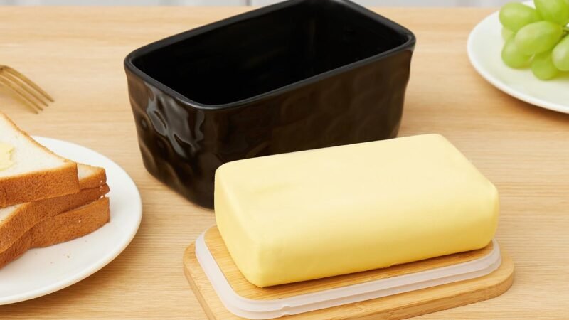 Neopoo Butter Dish with Bamboo Lid with Butter Dishes Knife (Black) | Good sealing, Ceramic Made, Easy to clean, 500 ML Capacity, 16.5 x 10 x 7.5 cm