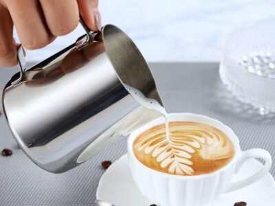 Stainless Steel Milk Jug, 350ML Handheld Coffee Creamer Milk Frothing Pitcher Jug Cup with Measurement Mark and Latte Art Pen, Milk Pitcher Jugs Perfect for Barista Cappuccino Espresso Making